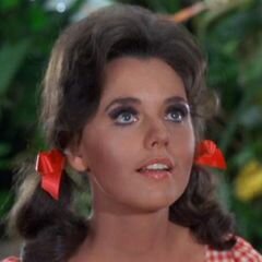 Dawn Wells Mary Ann Summers