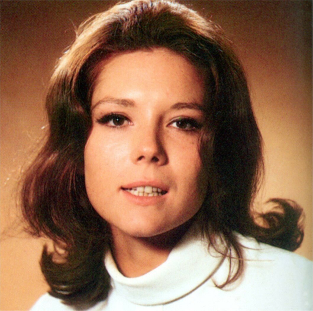 Diana Rigg Mrs. Emma Peel "The Avengers"